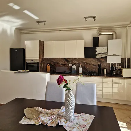 Mare-peroj Apartment Vodnjan